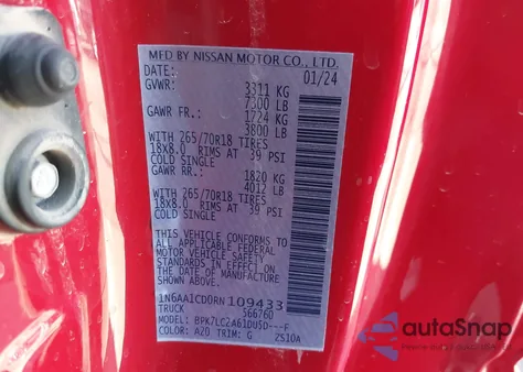 2024 Nissan Titan Crew Cab Sv 4X4 z USA, uszkodzony, nr VIN 1N6AA1CD0RN109433